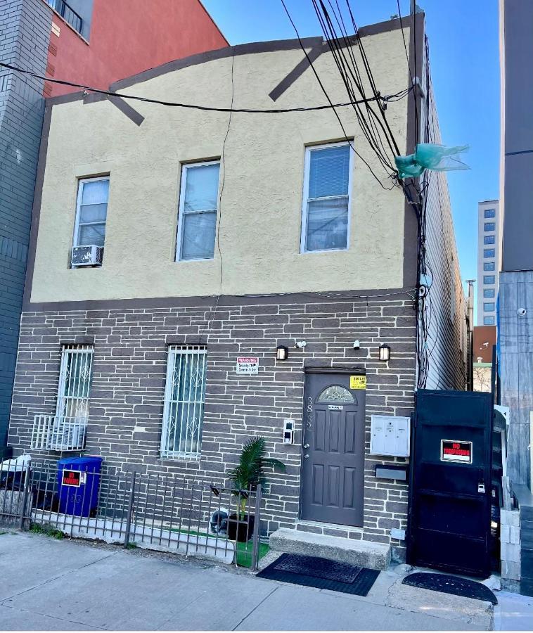 3 Bedrooms 2 Stops To Manhattan ニューヨーク エクステリア 写真